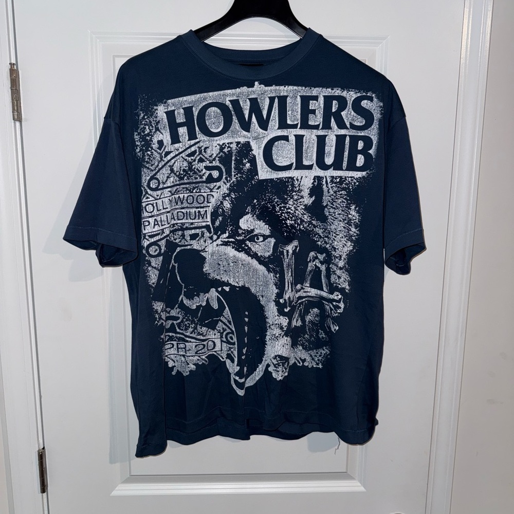 Howlers Club Graphic T-Shirt